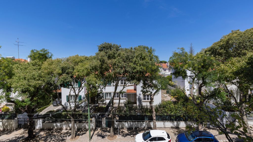 Charming Belém 3BDR Property by LovelyStay
