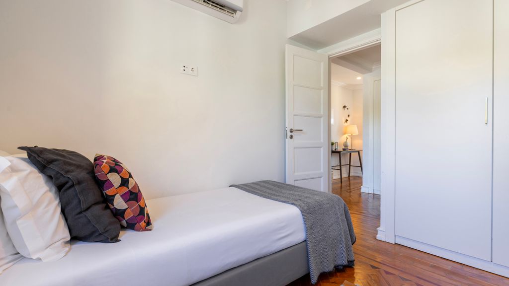 Charming Belém 3BDR Property by LovelyStay