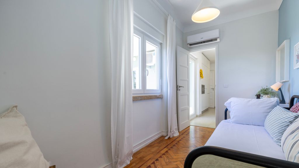 Charming Belém 3BDR Property by LovelyStay