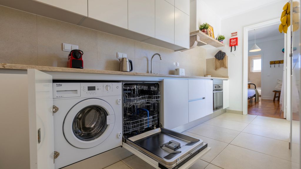 Charming Belém 3BDR Property by LovelyStay