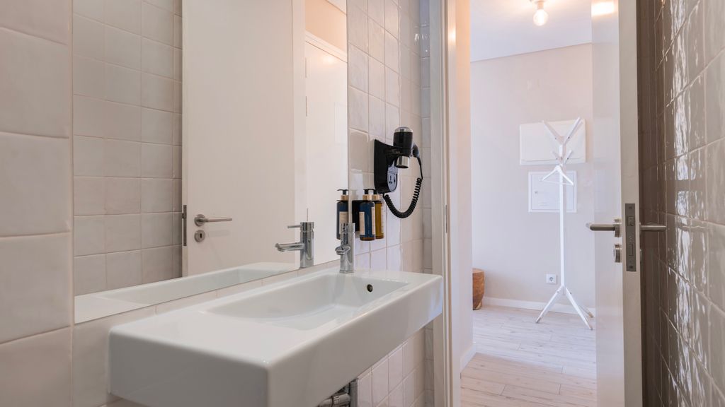 Carmo 43 | Apartment 102