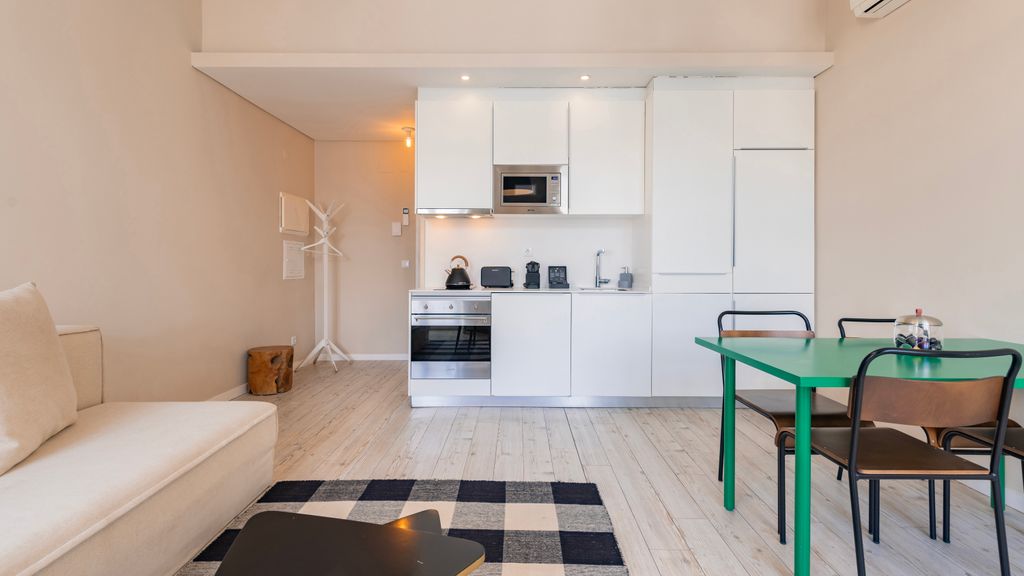 Carmo 43 | Apartment 102