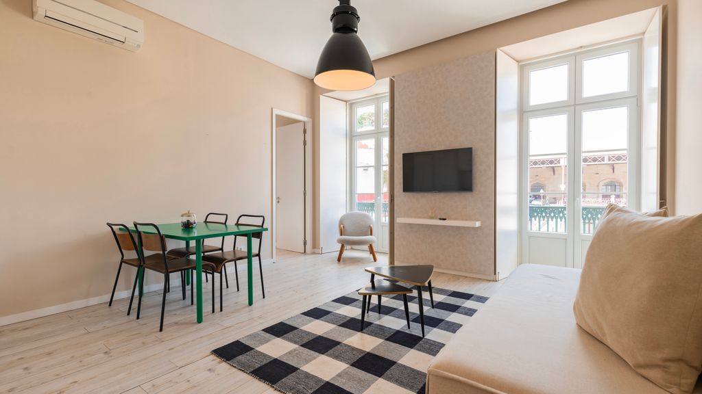 Carmo 43 | Apartment 102
