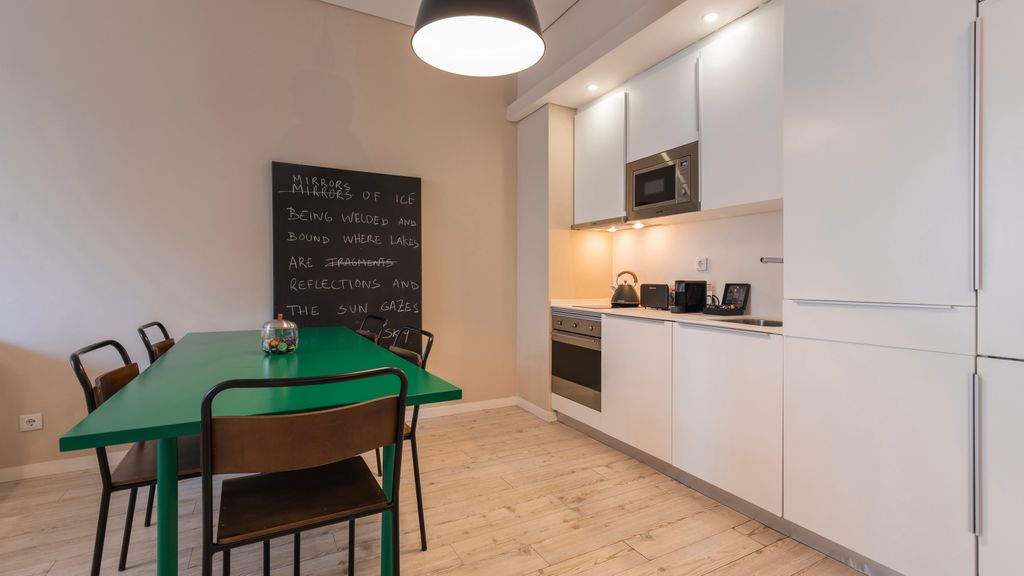 Carmo 43 | Apartment 104
