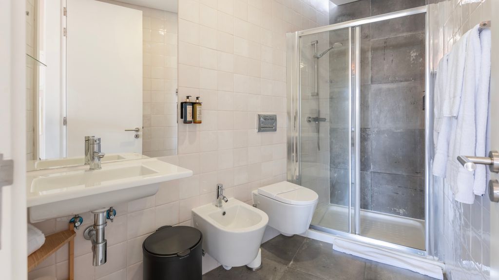Carmo 43 | Apartment 201