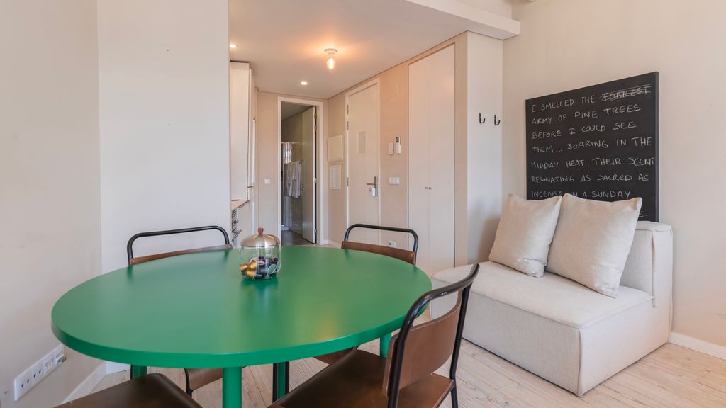Carmo 43 | Apartment 201