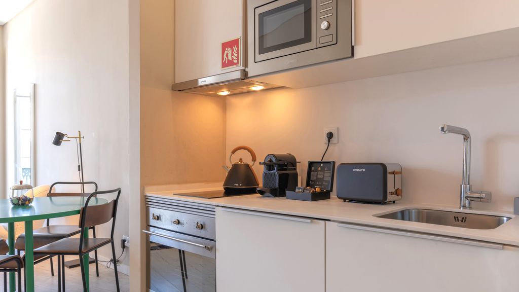 Carmo 43 | Apartment 201