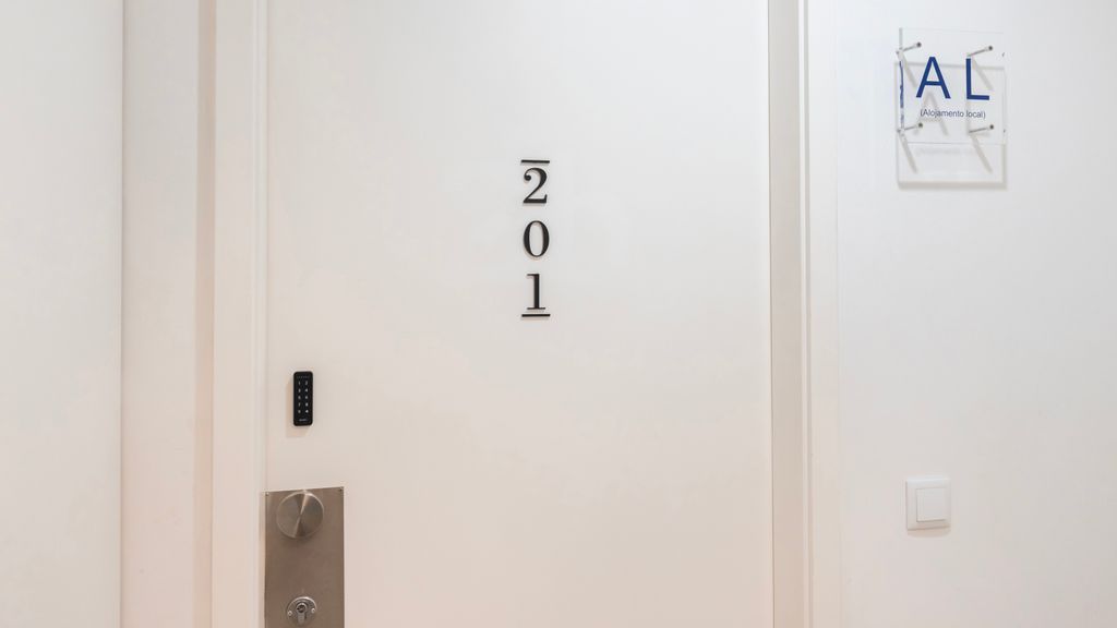 Carmo 43 | Apartment 201