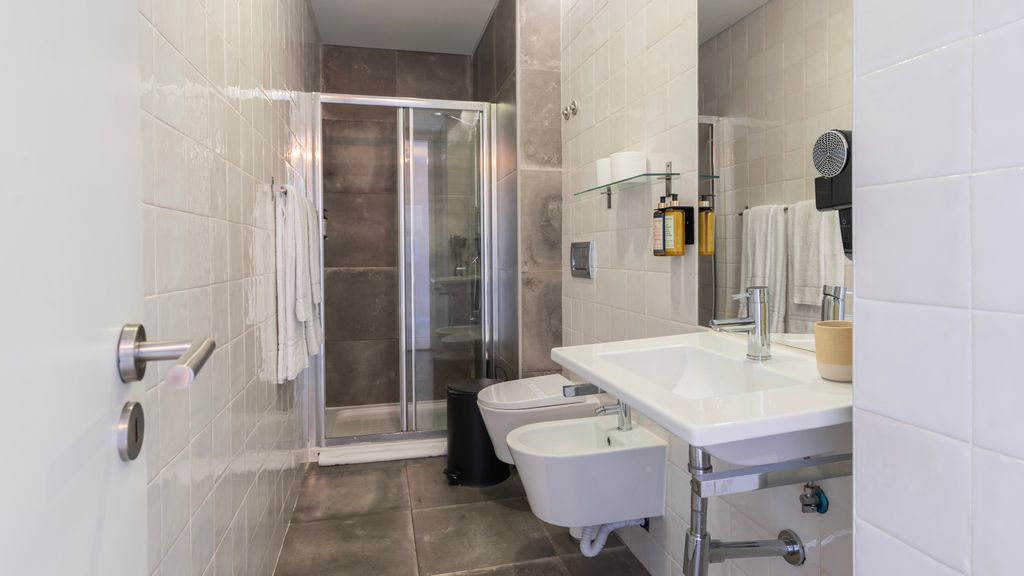 Carmo 43 | Apartment 202