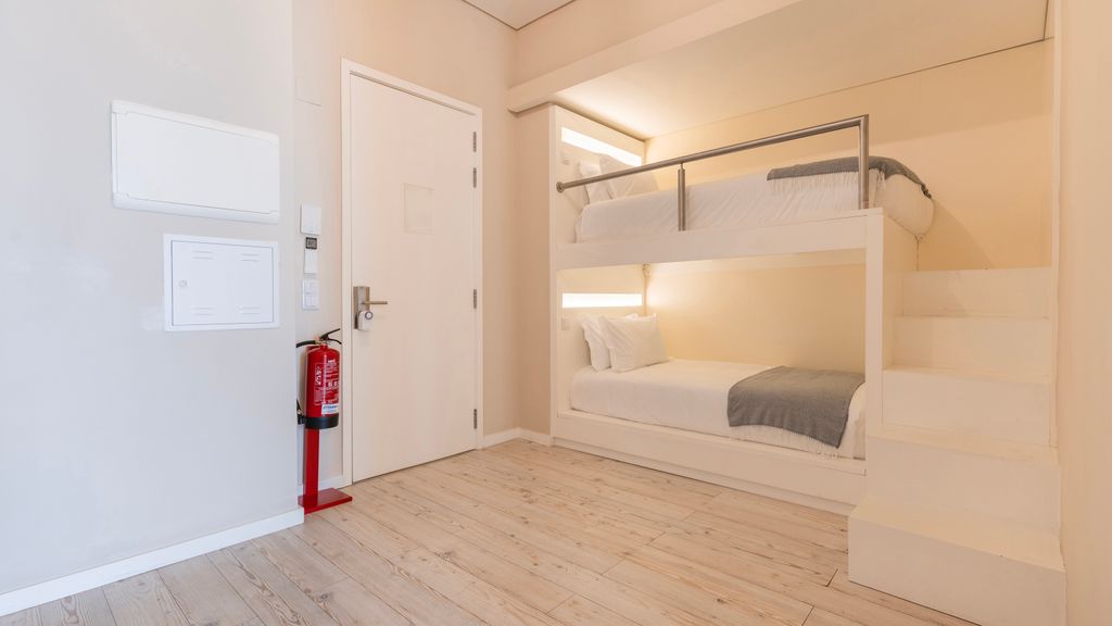 Carmo 43 | Apartment 204