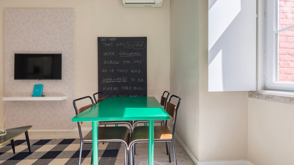 Carmo 43 | Apartment 204