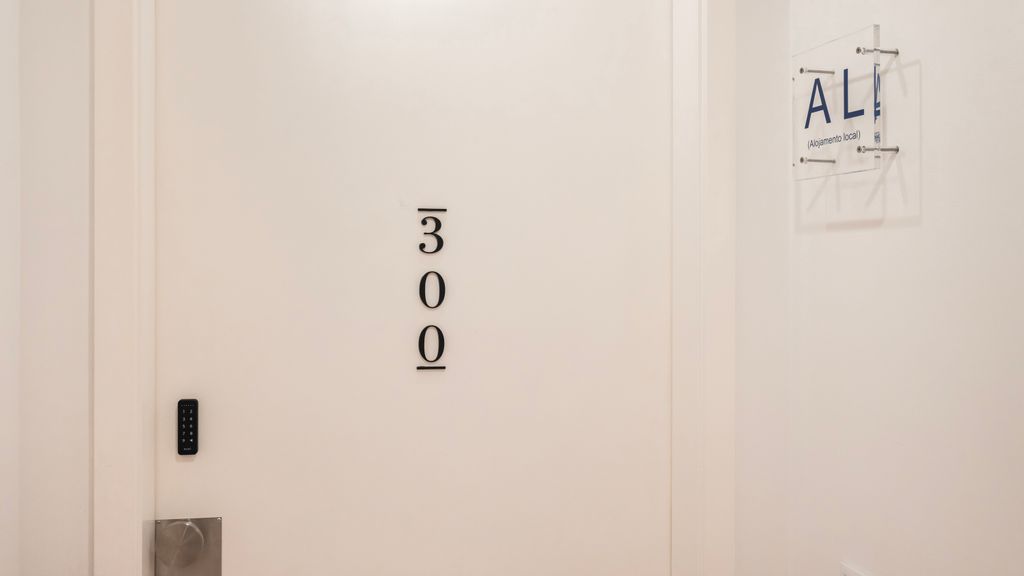 Carmo 43 | Apartment 300