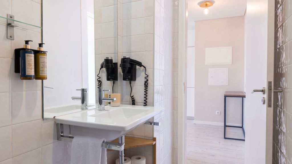 Carmo 43 | Apartment 302