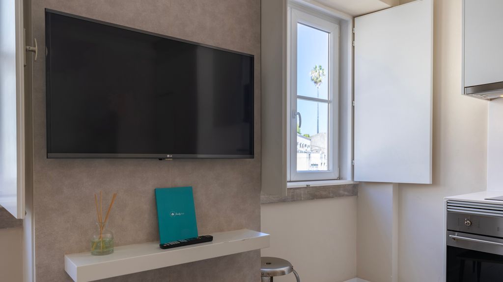 Carmo 43 | Apartment 303