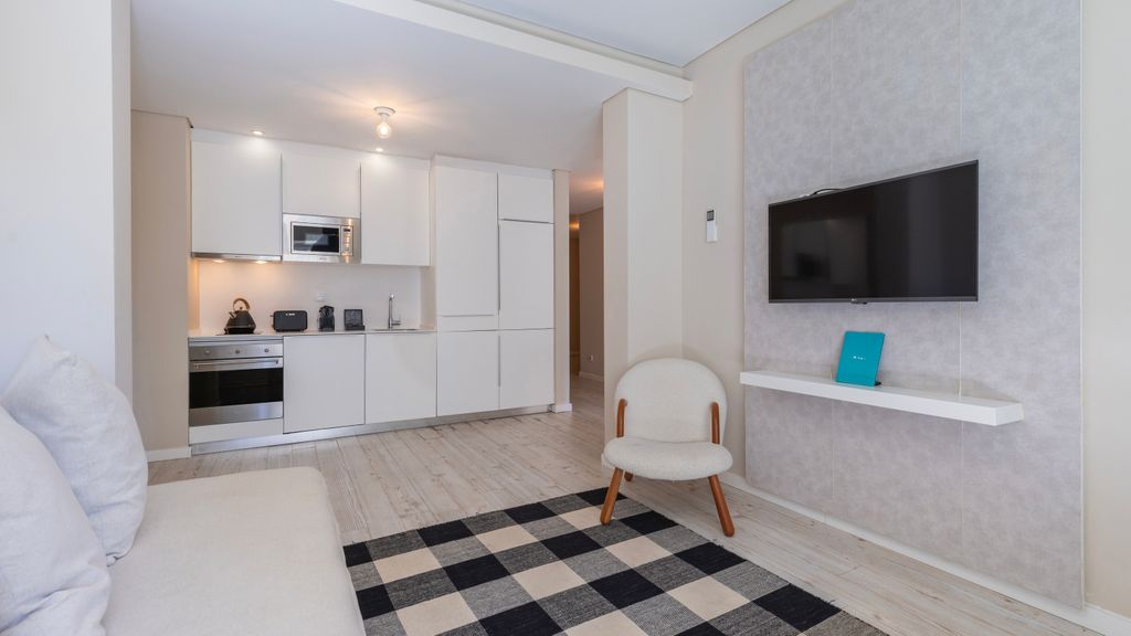 Carmo 43 | Apartment 304