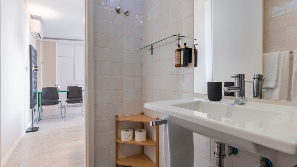 Carmo 43 | Apartment 400