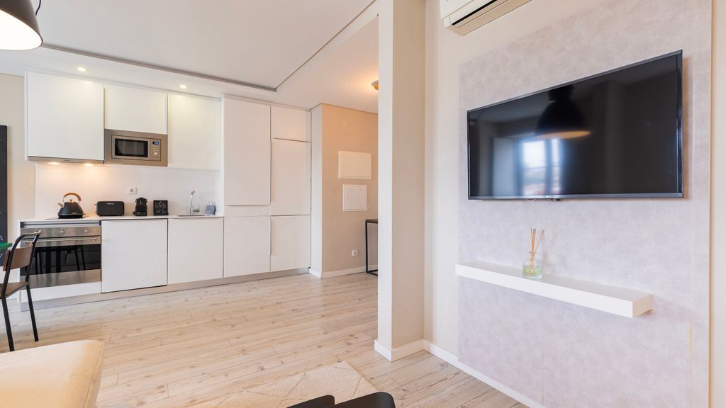 Carmo 43 | Apartment 402