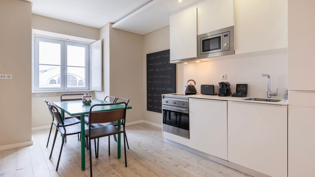 Carmo 43 | Apartment 402