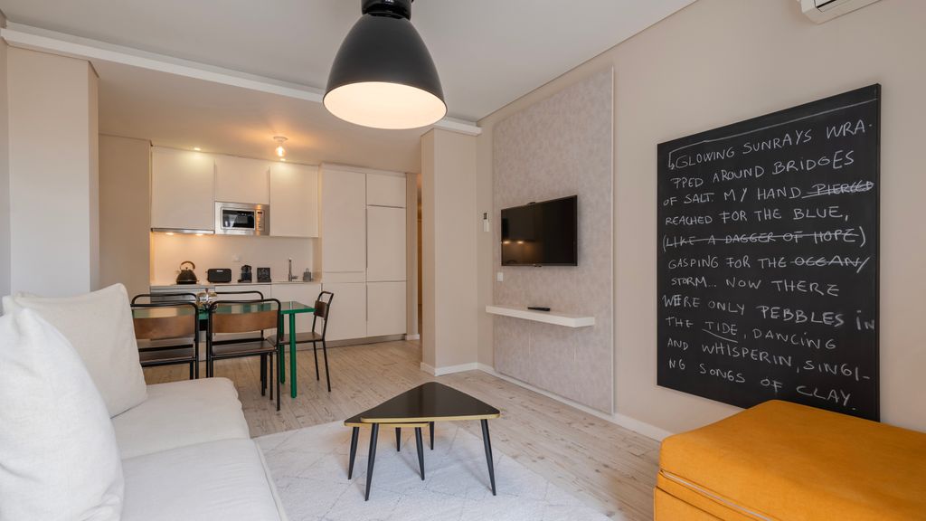 Carmo 43 | Apartment 404