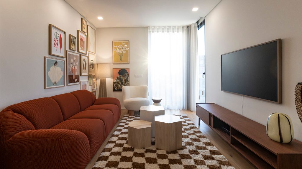 New 3BR w/ Rooftop & Balcony Views by LovelyStay