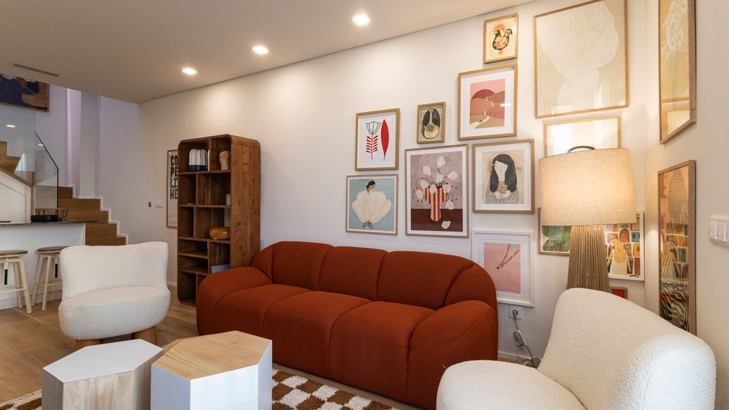 New 3BR w/ Rooftop & Balcony Views by LovelyStay