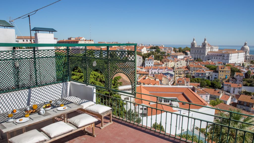 Penthouse Terrace 360º Lisbon View by LovelyStay