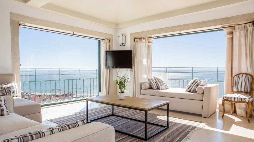Penthouse Terrace 360º Lisbon View by LovelyStay
