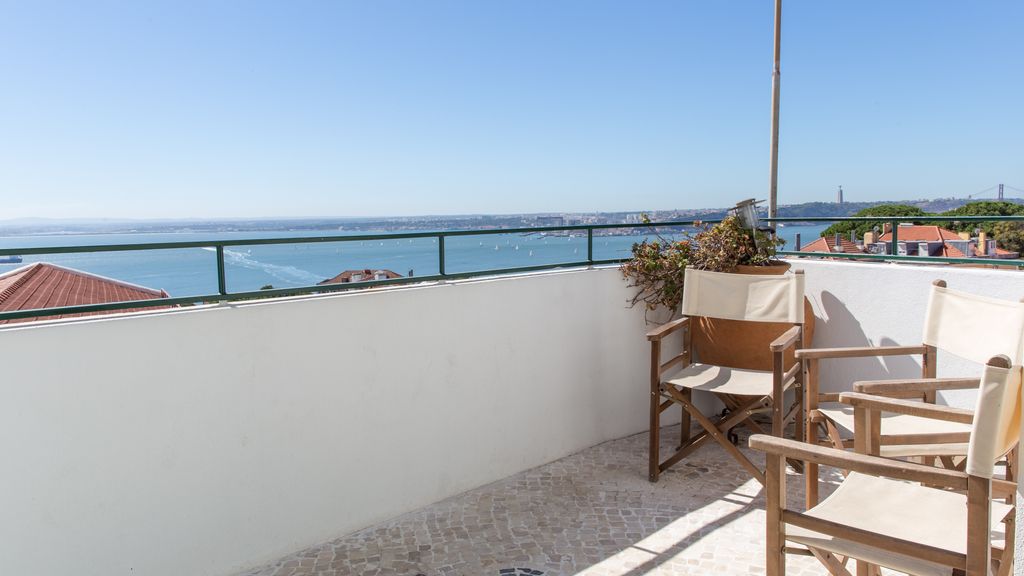 Penthouse Terrace 360º Lisbon View by LovelyStay