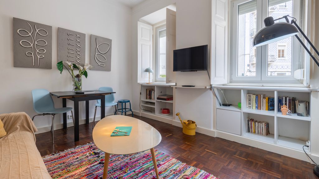Private Terrace 2BDR Apartment by LovelyStay