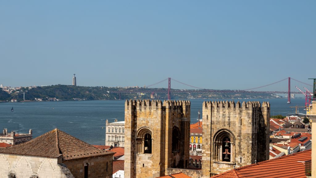 Alfama Terrace River View by LovelyStay