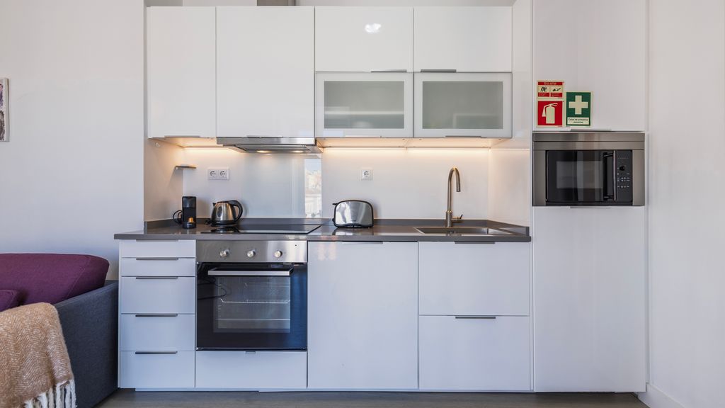 Classic Topfloor Apartment by LovelyStay