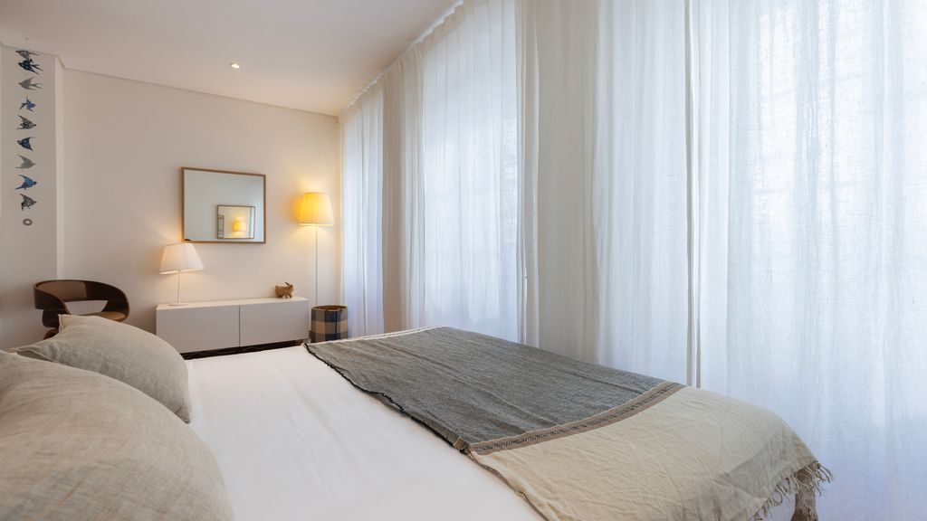 Luminous 1BDR Apartment by LovelyStay