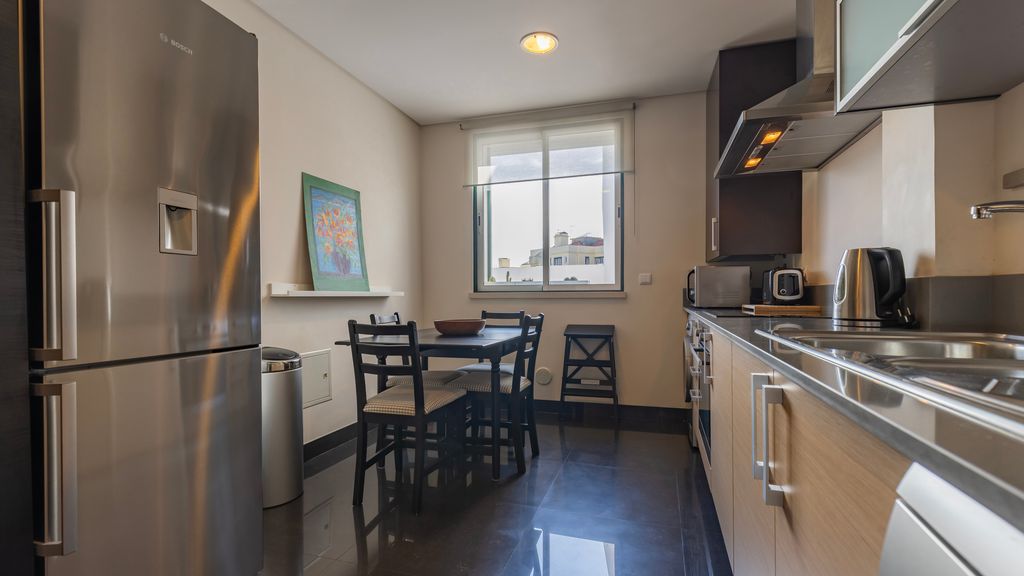 Luminous 1BDR Apartment by LovelyStay