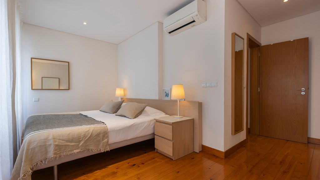 Luminous 1BDR Apartment by LovelyStay