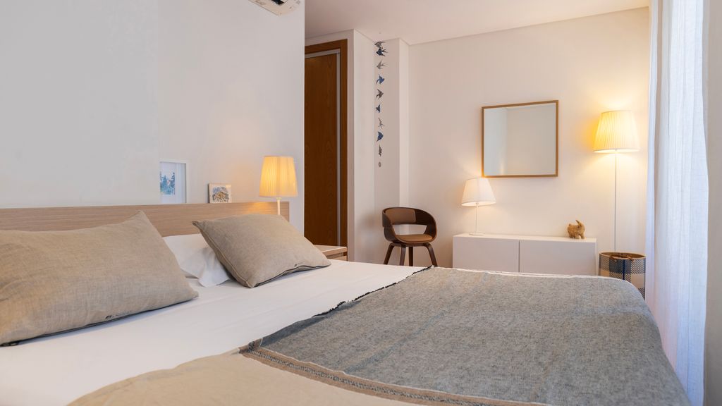 Luminous 1BDR Apartment by LovelyStay