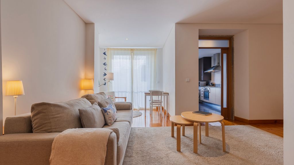 Luminous 1BDR Apartment by LovelyStay