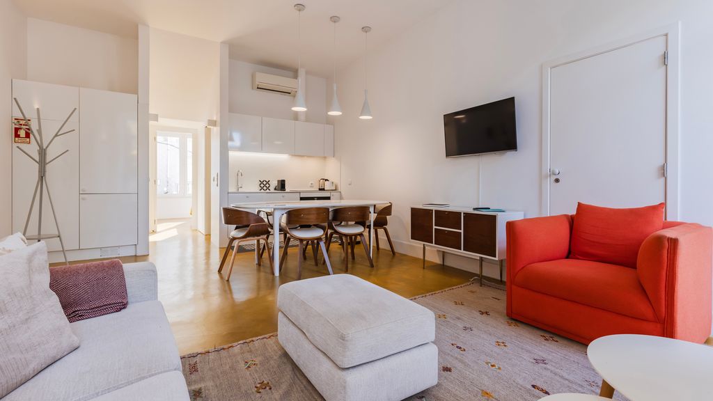 Quiet & Cool Apartment w/ Garden by LovelyStay