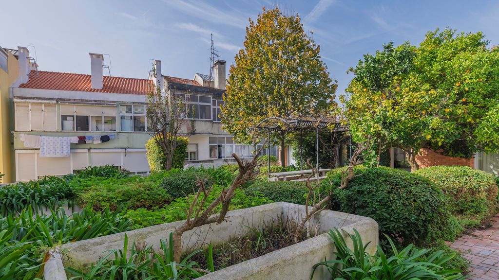 Graça Hidden Garden by LovelyStay 4