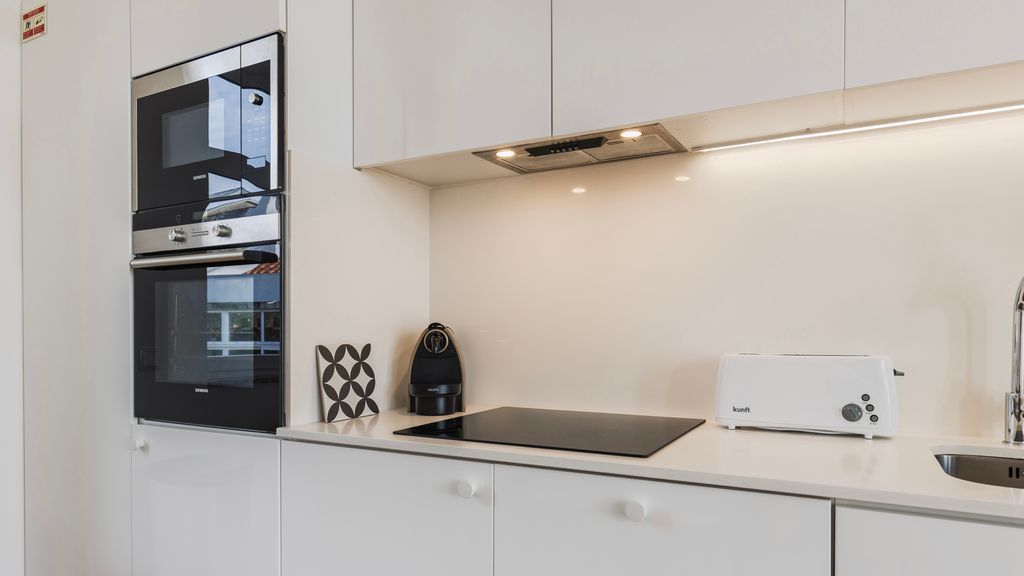 Amazing Terrace River View Apartment by LovelyStay