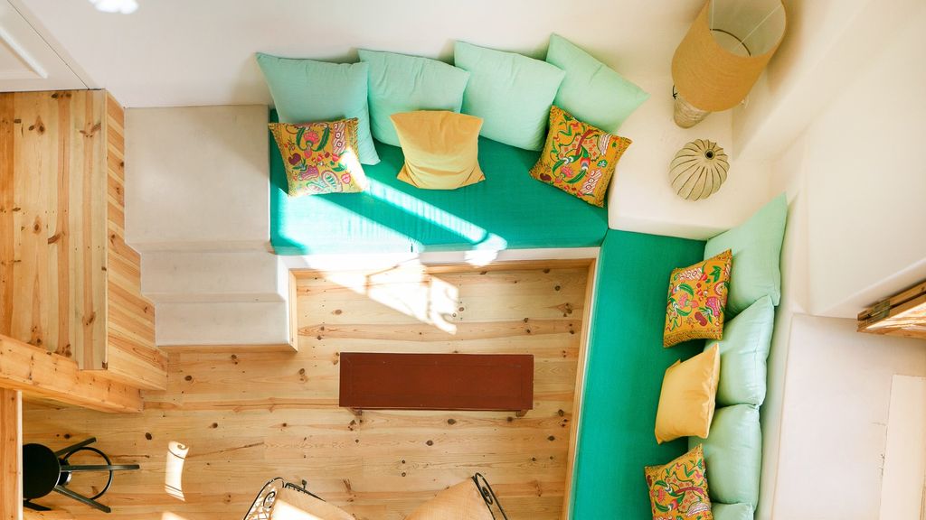 Alfama Deluxe Duplex by LovelyStay