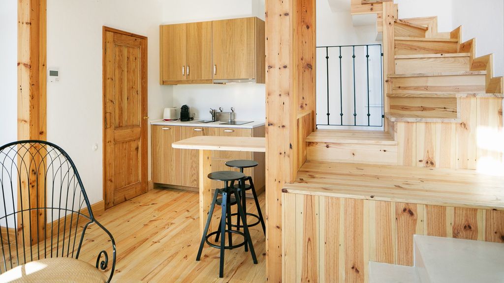 Alfama Deluxe Duplex by LovelyStay