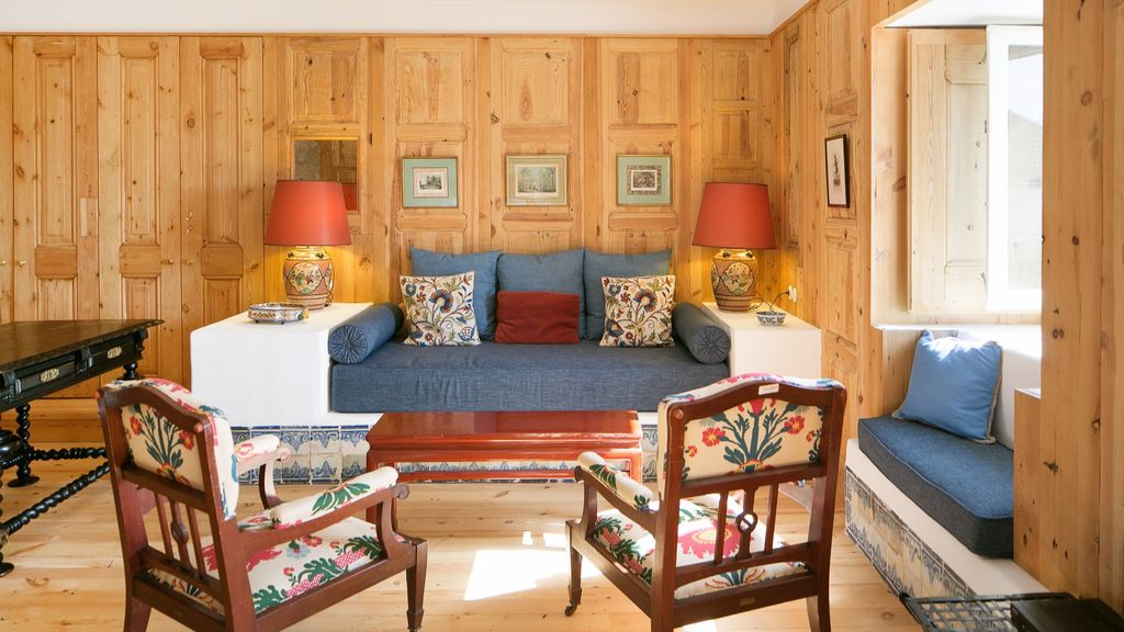 Alfama Unique & Romantic Studio by LovelyStay