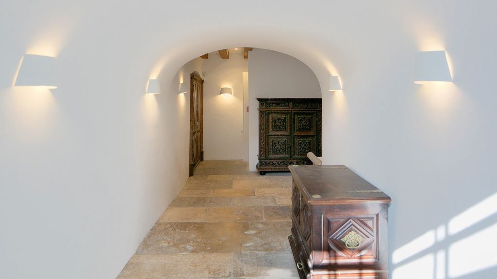 Alfama Unique & Romantic Studio by LovelyStay