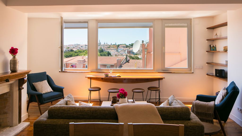 Central Rooftop Apartment by LovelyStay