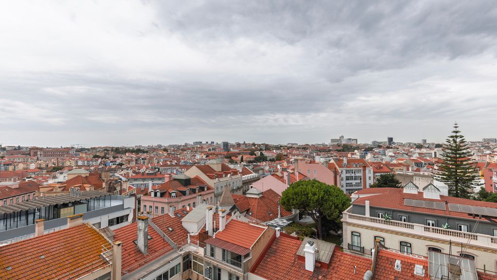 Amazing View Apartment by LovelyStay