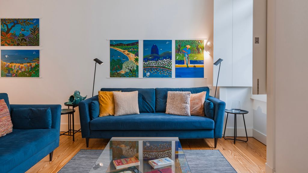 Downtown by the River Apartment by LovelyStay
