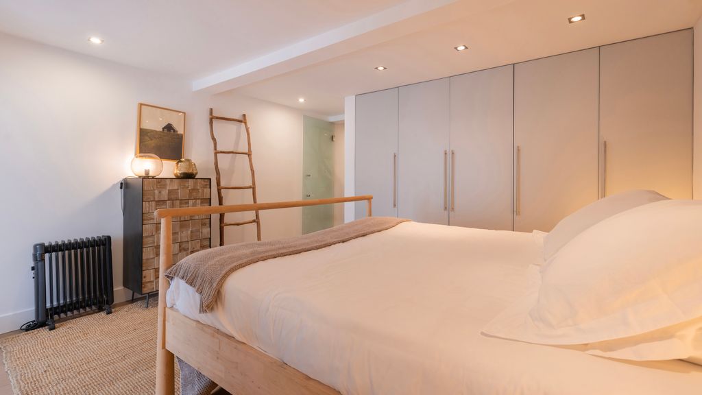 1BDR w/ Terrace in Alfama Centre by LovelyStay