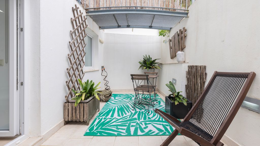 1BDR w/ Terrace in Alfama Centre by LovelyStay