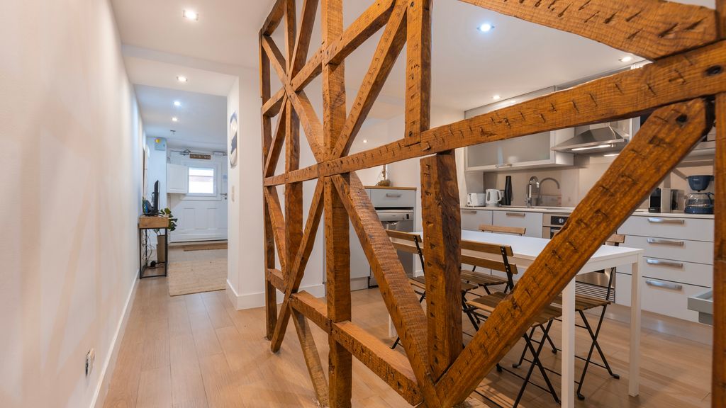 1BDR w/ Terrace in Alfama Centre by LovelyStay