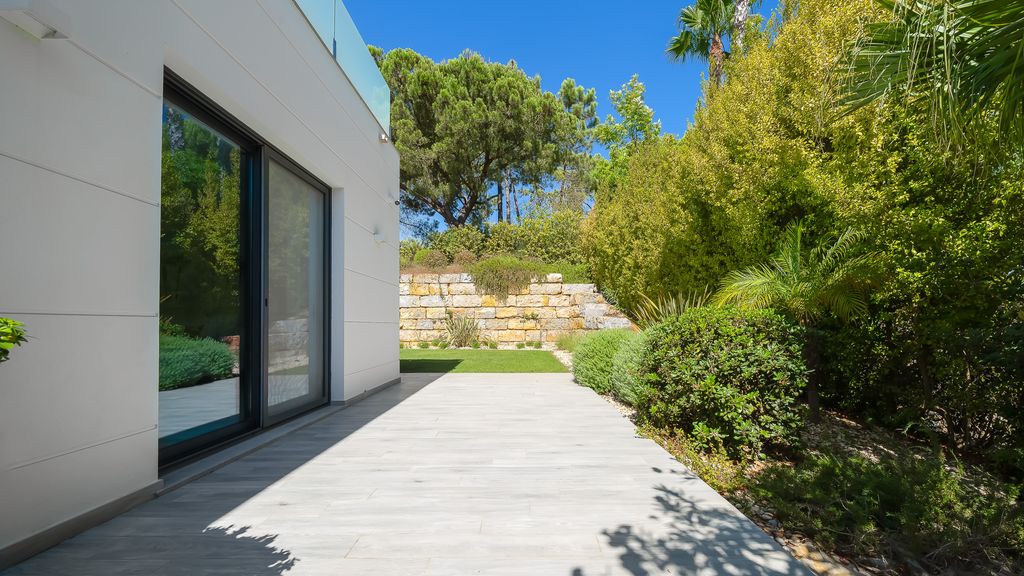 Villa Sole in Quinta do Lago by LovelyStay